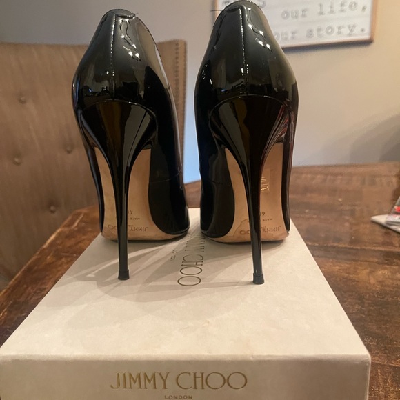 SOLD!!’ Jimmy Choo Anouk patent leather pump (used) - Picture 3 of 15
